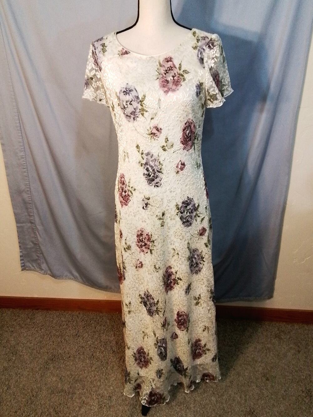 Vintage 90s Ronni Nicole by Ouida cream dress with floral overlay